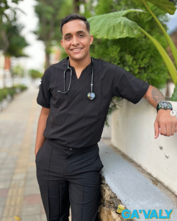 Uniforme negro