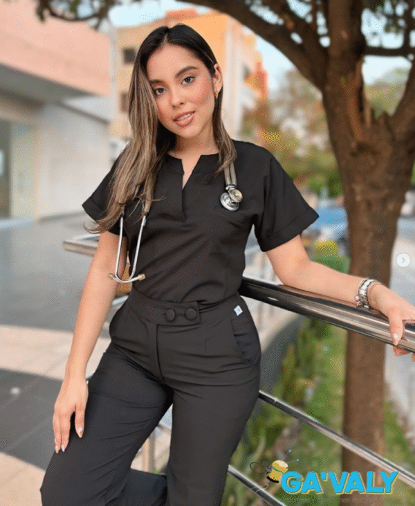 Uniforme negro - Image 4